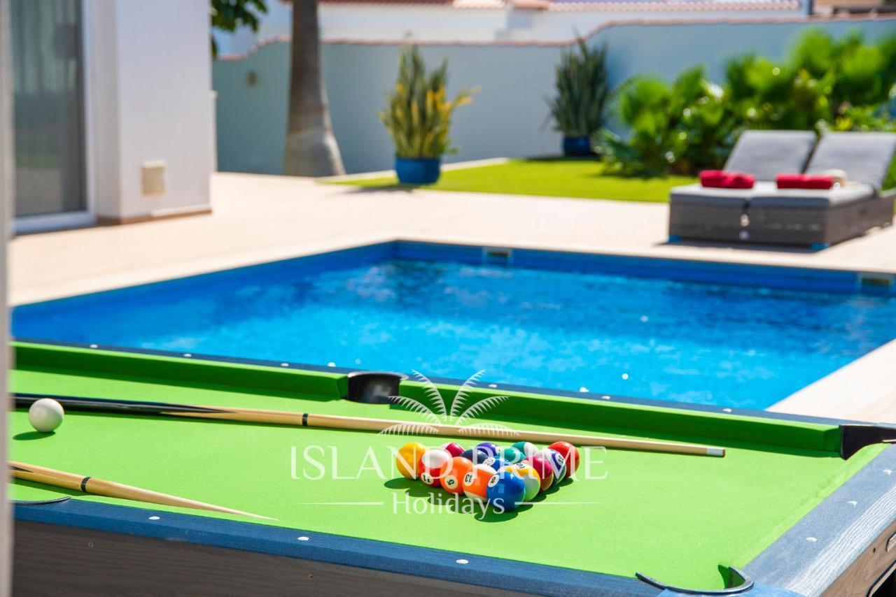 Huge With Amazing Garden In Golf Del Sur Alm160 Villa San Miguel de Abona