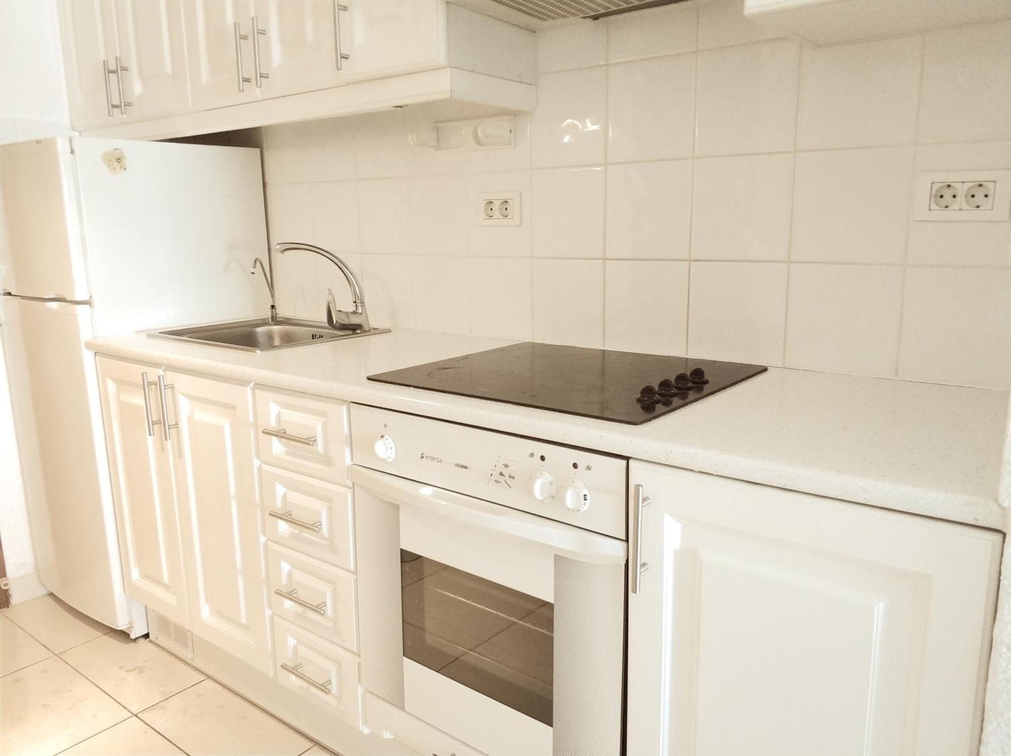 Seaview Port Royal, Cristianos, Heated Pool, Wifi Apartment *