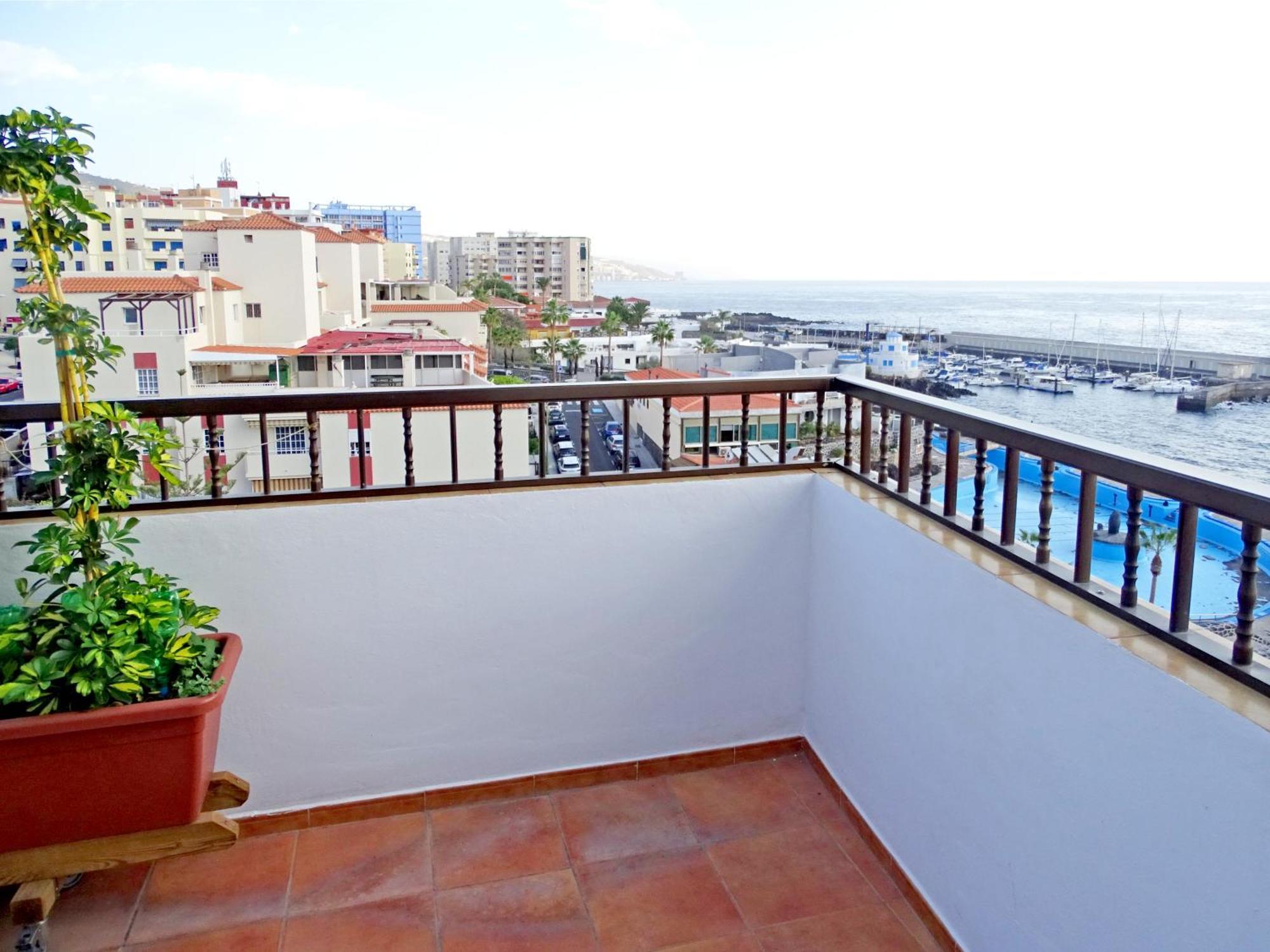 Appartement Piso En Con Terraza, Vistas Al Mar, Aire Acondicionado Y Garaje