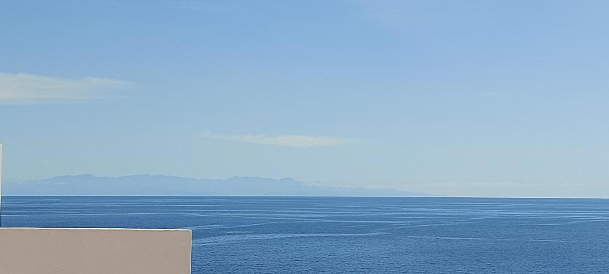 Apartment Olas Atico Penhouse With Terrace And Sea View, 2 Bedrooms *