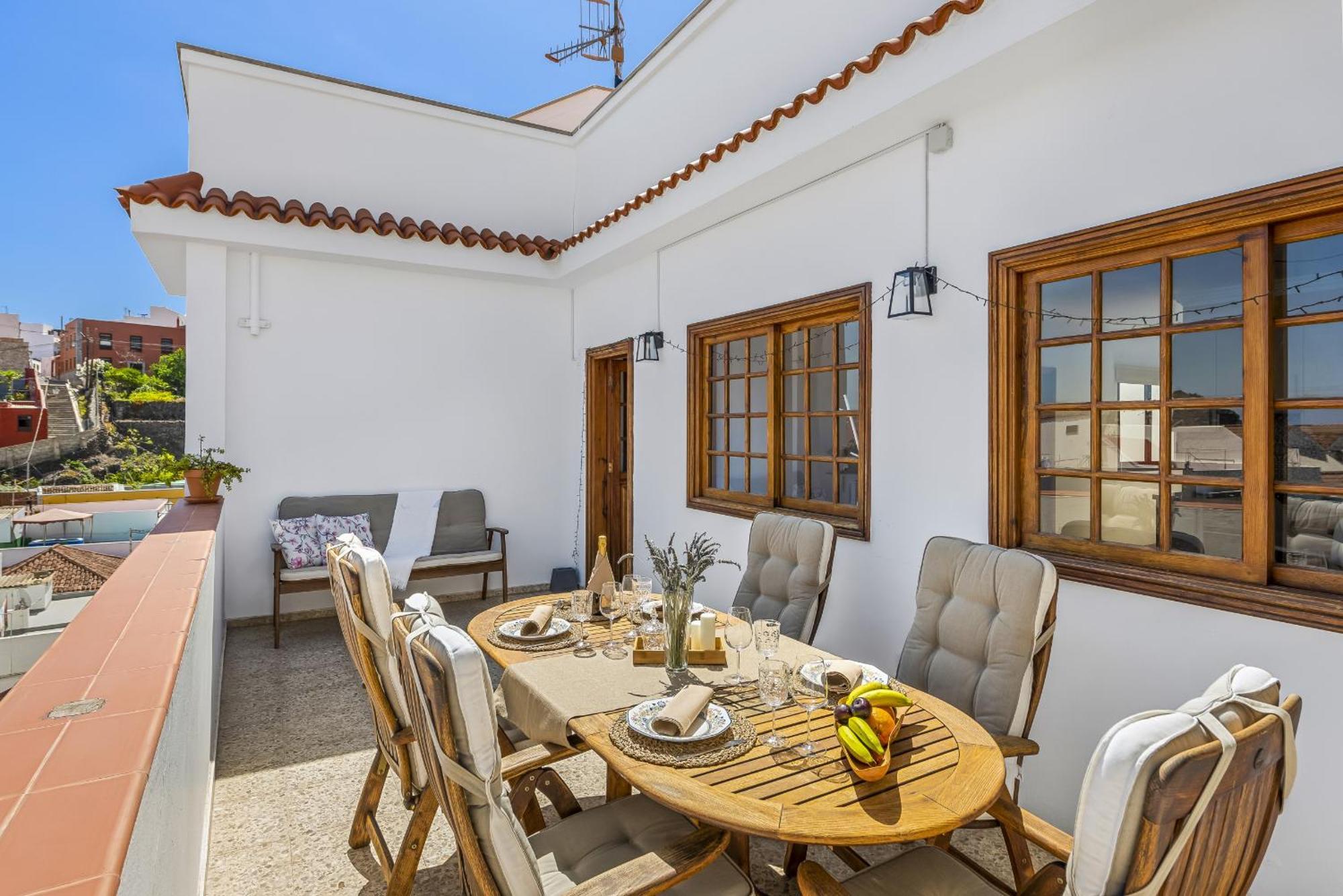 Apartamento Penthouse, Close To The Natural Pools With Big Terrace, Ocean & View *