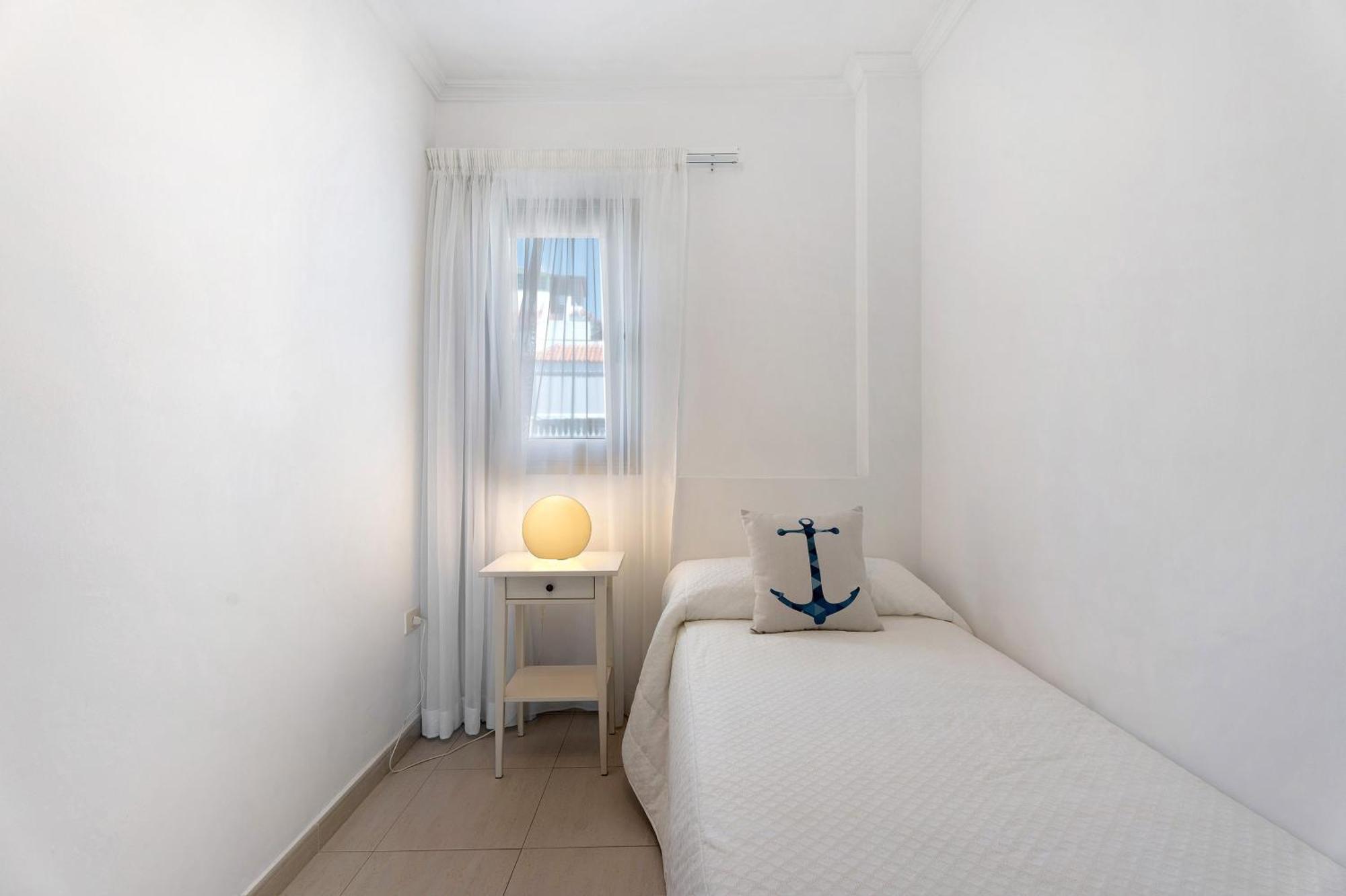Atico Bellavista Alcala A Apartment *