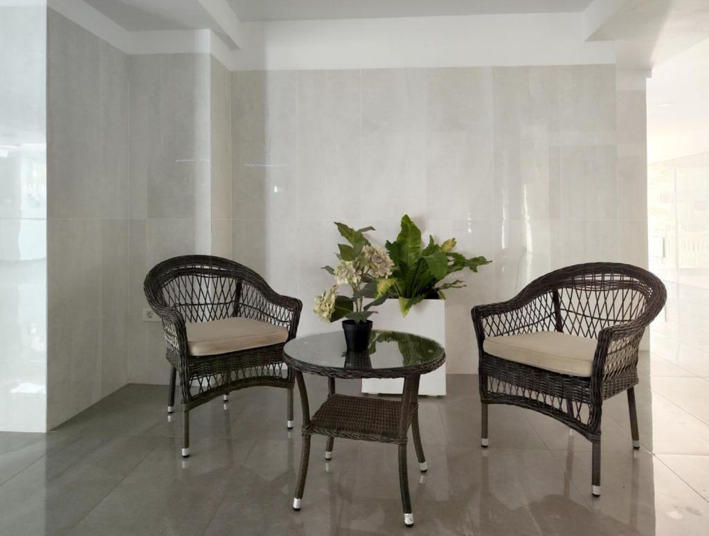 Apartamento Borinquen Charming And Modern Playa Feñabe
