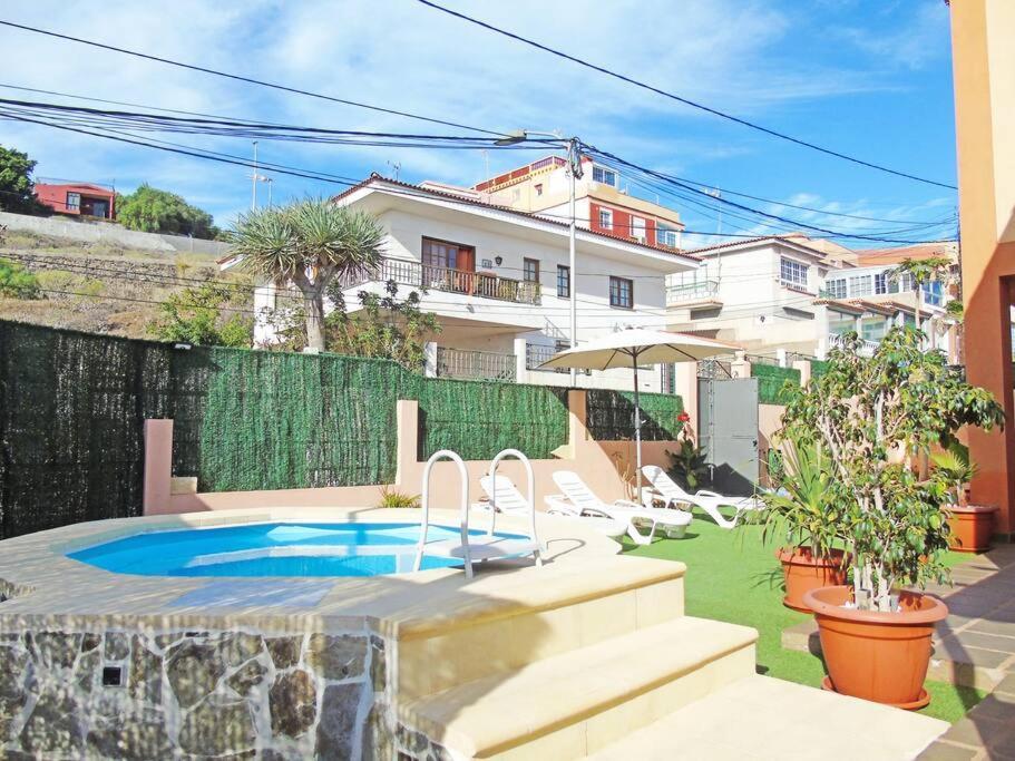 Villa Luxurious With Private Pool - Jardin *