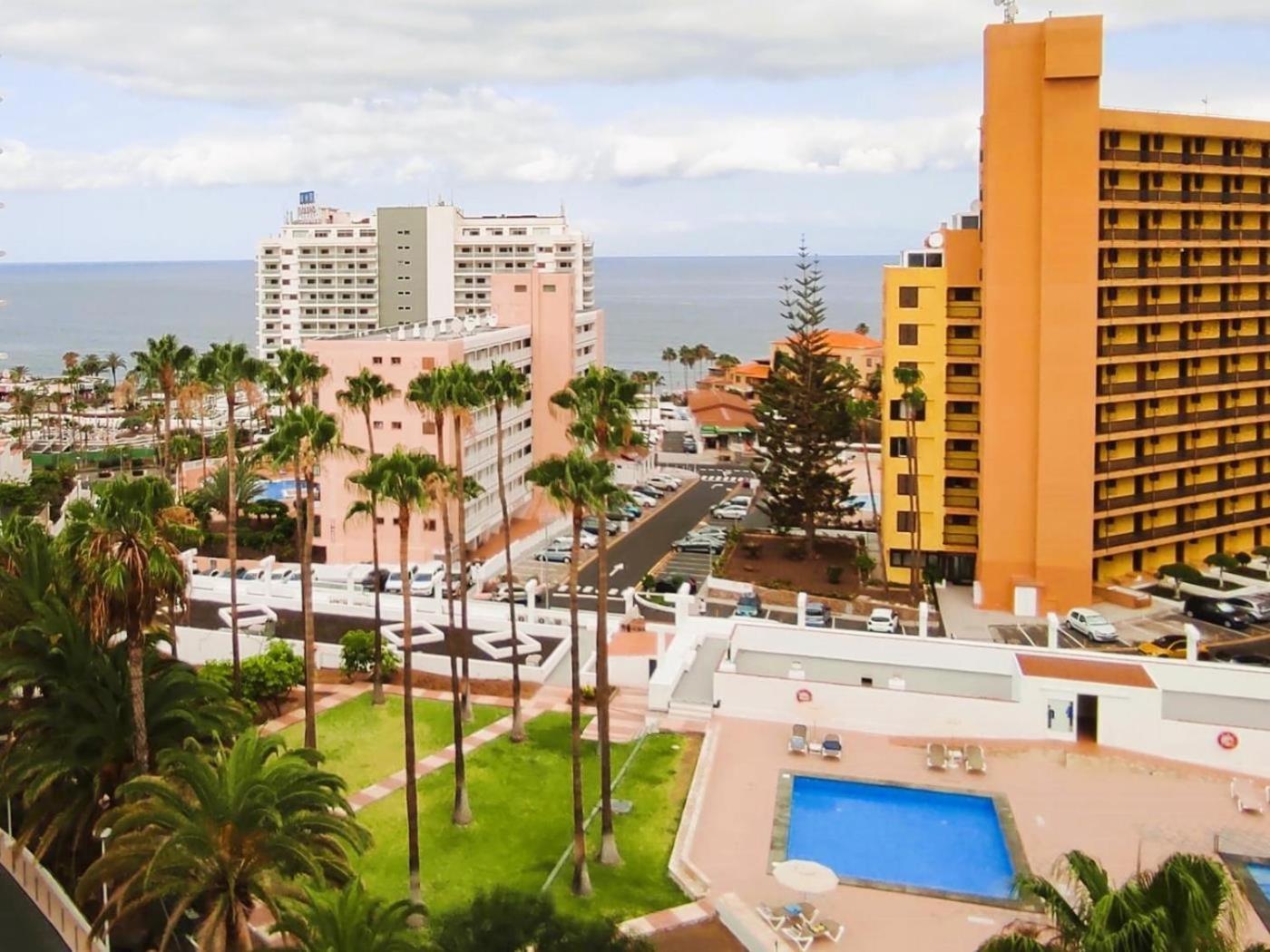 Appartement Pretty Little Penthouse, Sea Front, 2 Pool *