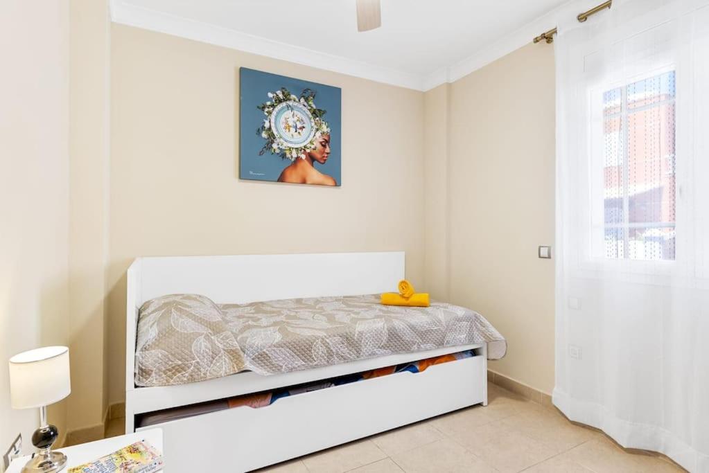 Luxury With Sea View, Heated Pool Villa Arona (Tenerife)