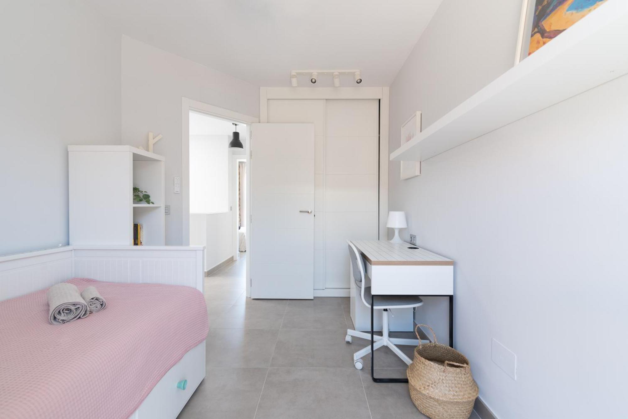 Holiday home White Medano Apartment. New With Fast Wifi