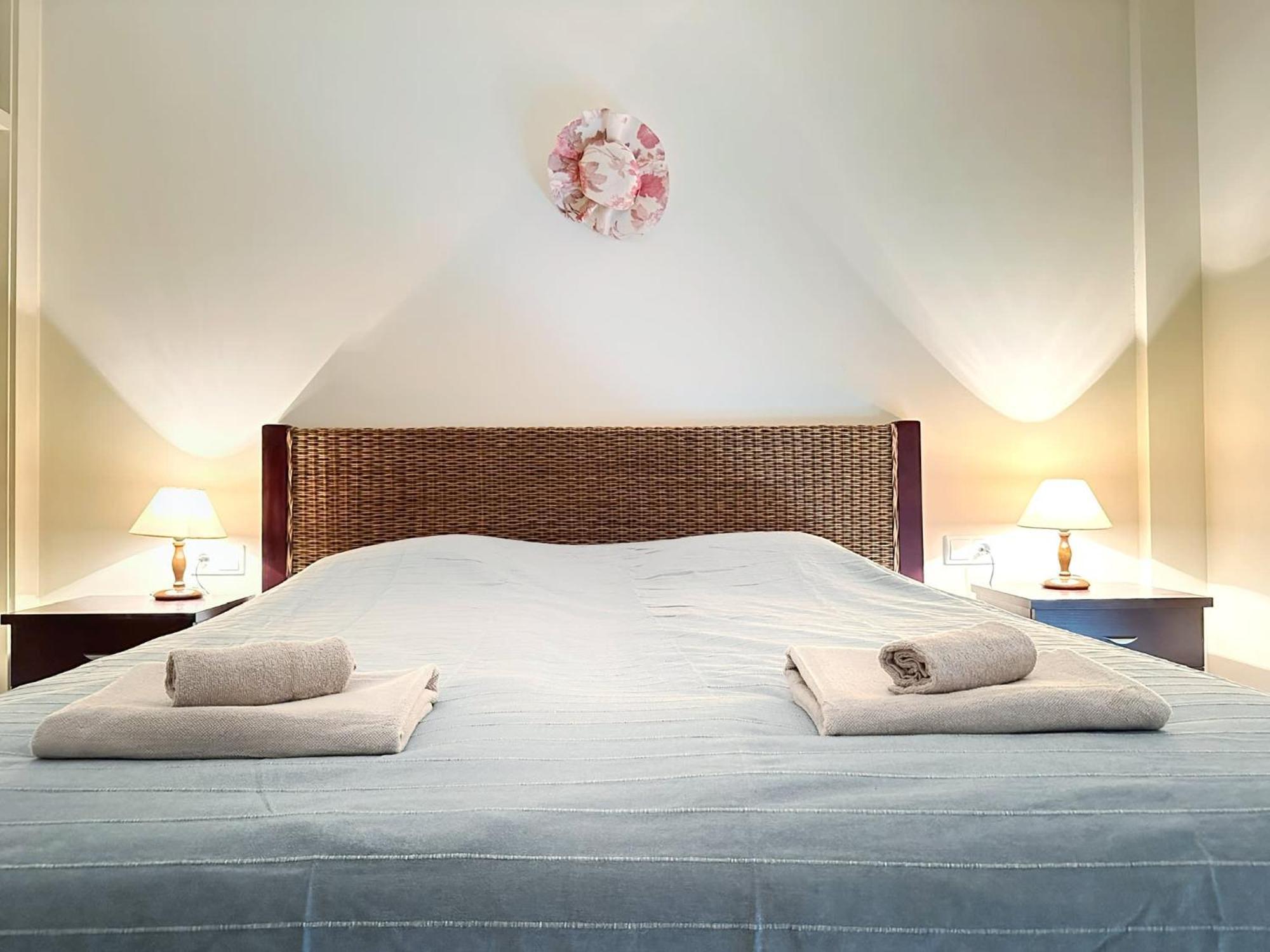 Cosy Well Located Apartment