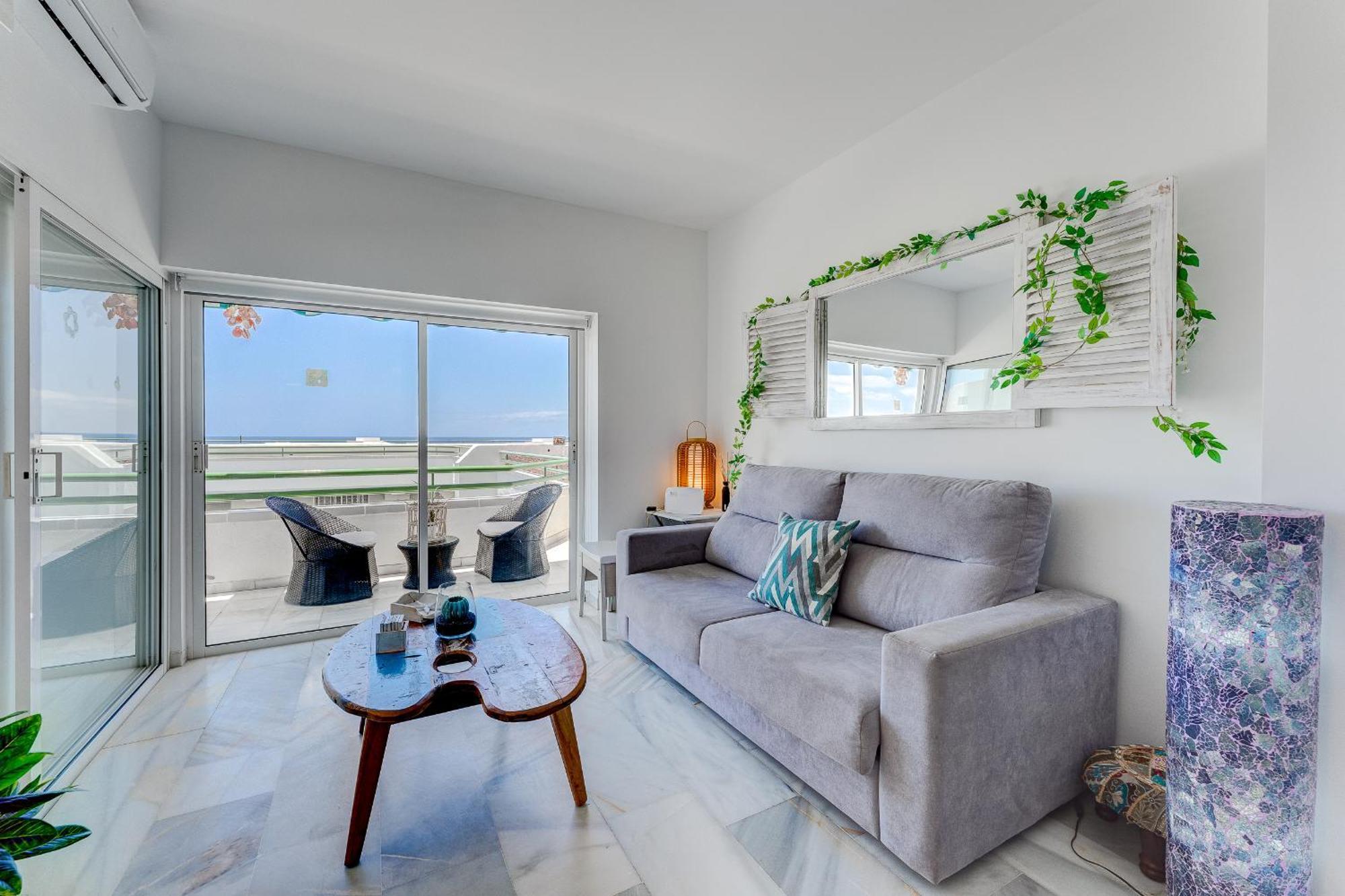 In Complex Altamira With Direct Ocean View Apartment *