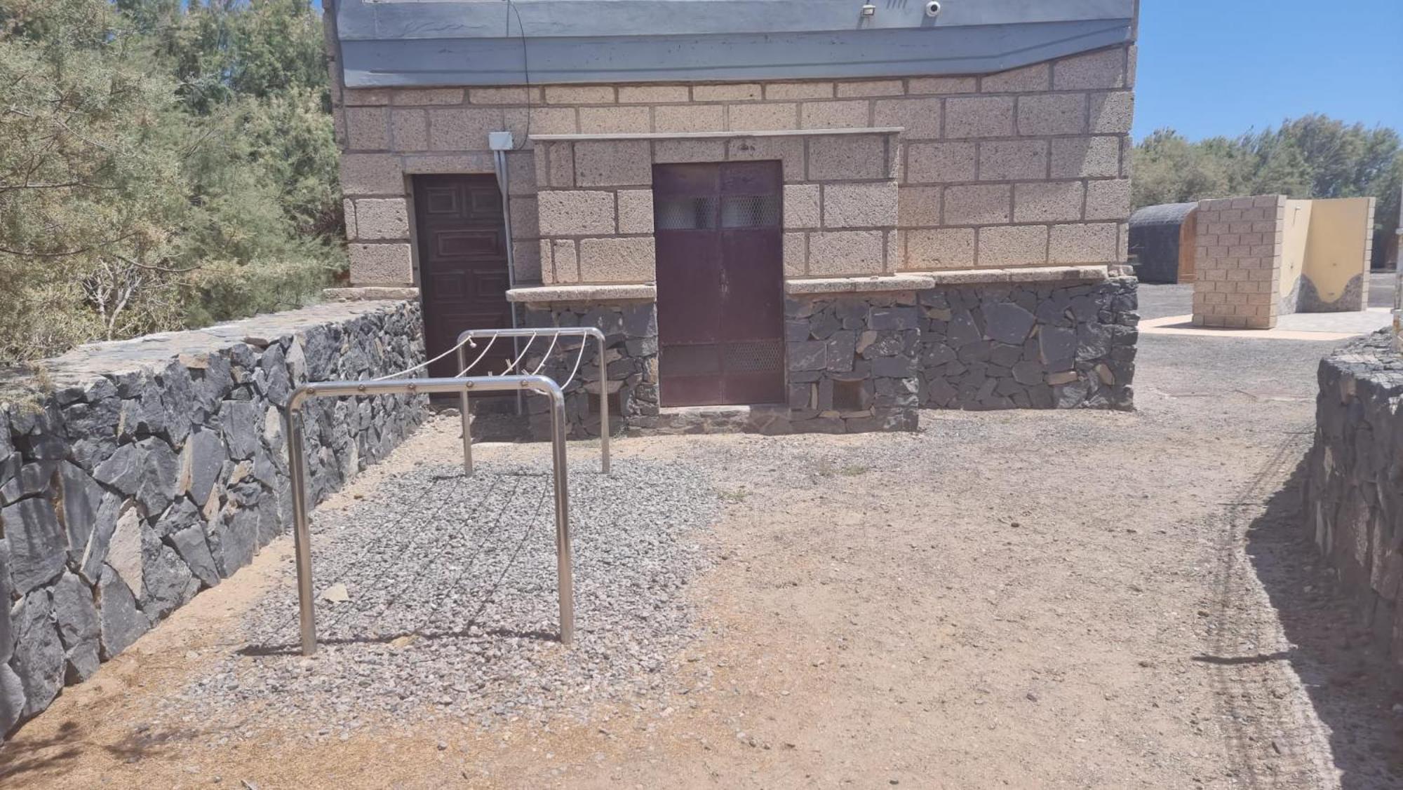 Camping Montana Roja El Medano (Tenerife)