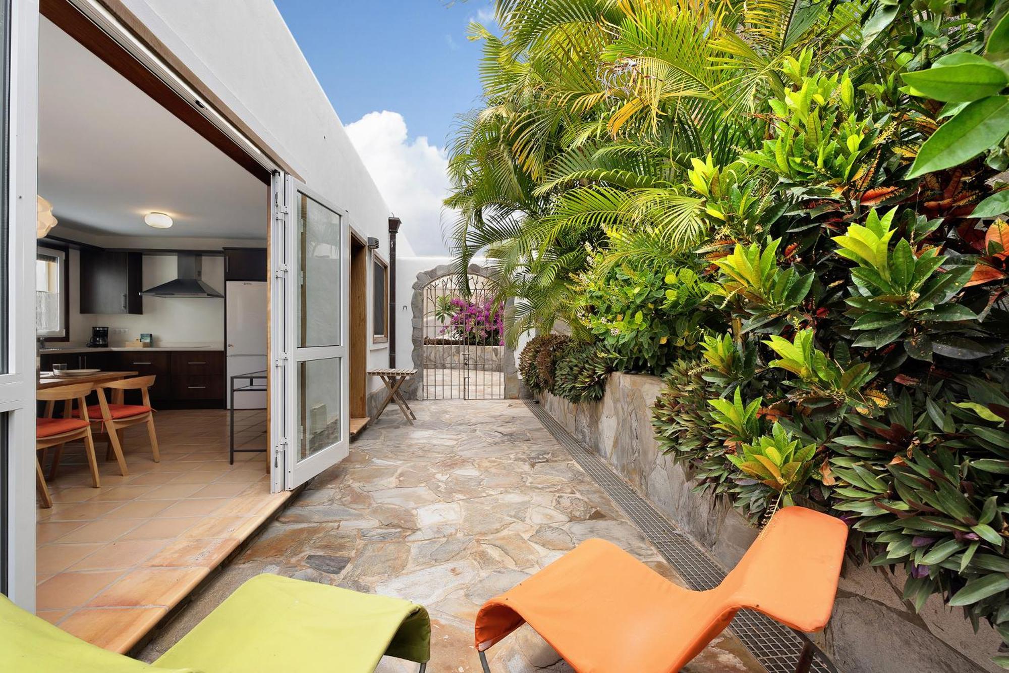 Holiday home La Calabacera Casa Roja Con Piscina By Paramount Holidays