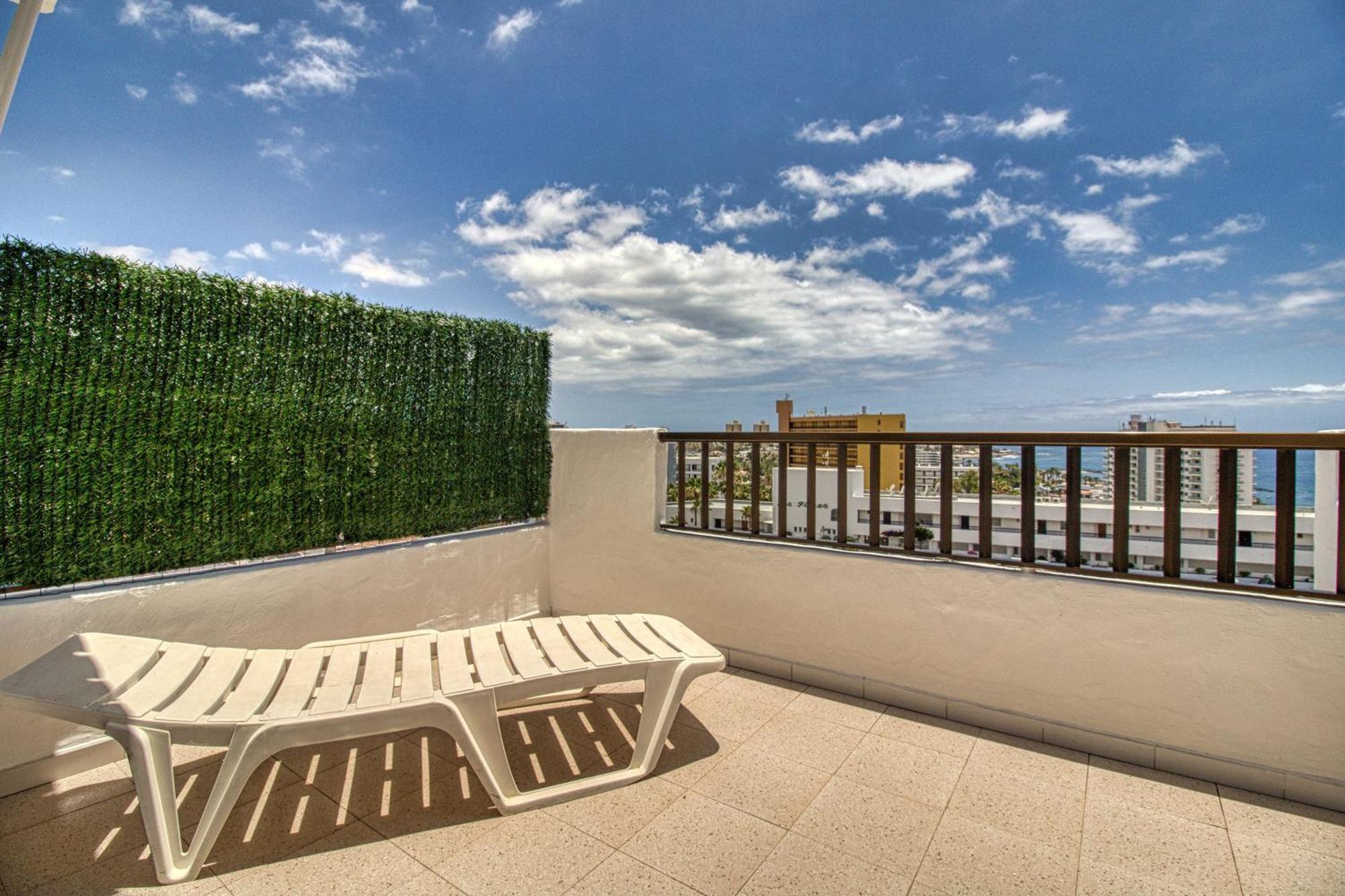 Apartment Penthouse Sea View Jacuzzy Terrace & Pool *