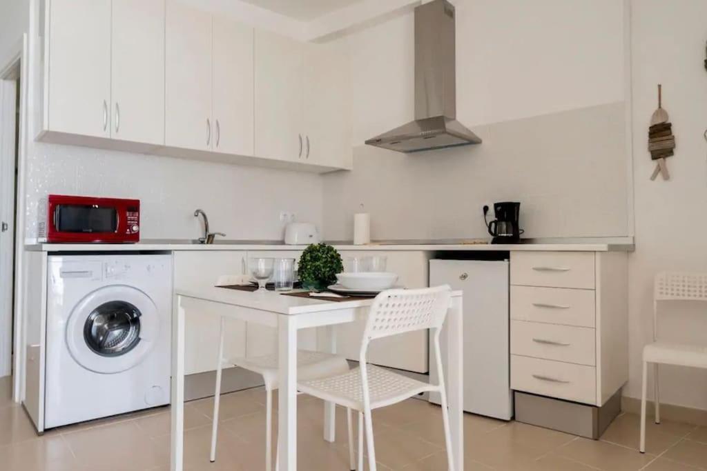 Sound Of The Sea Apartment *