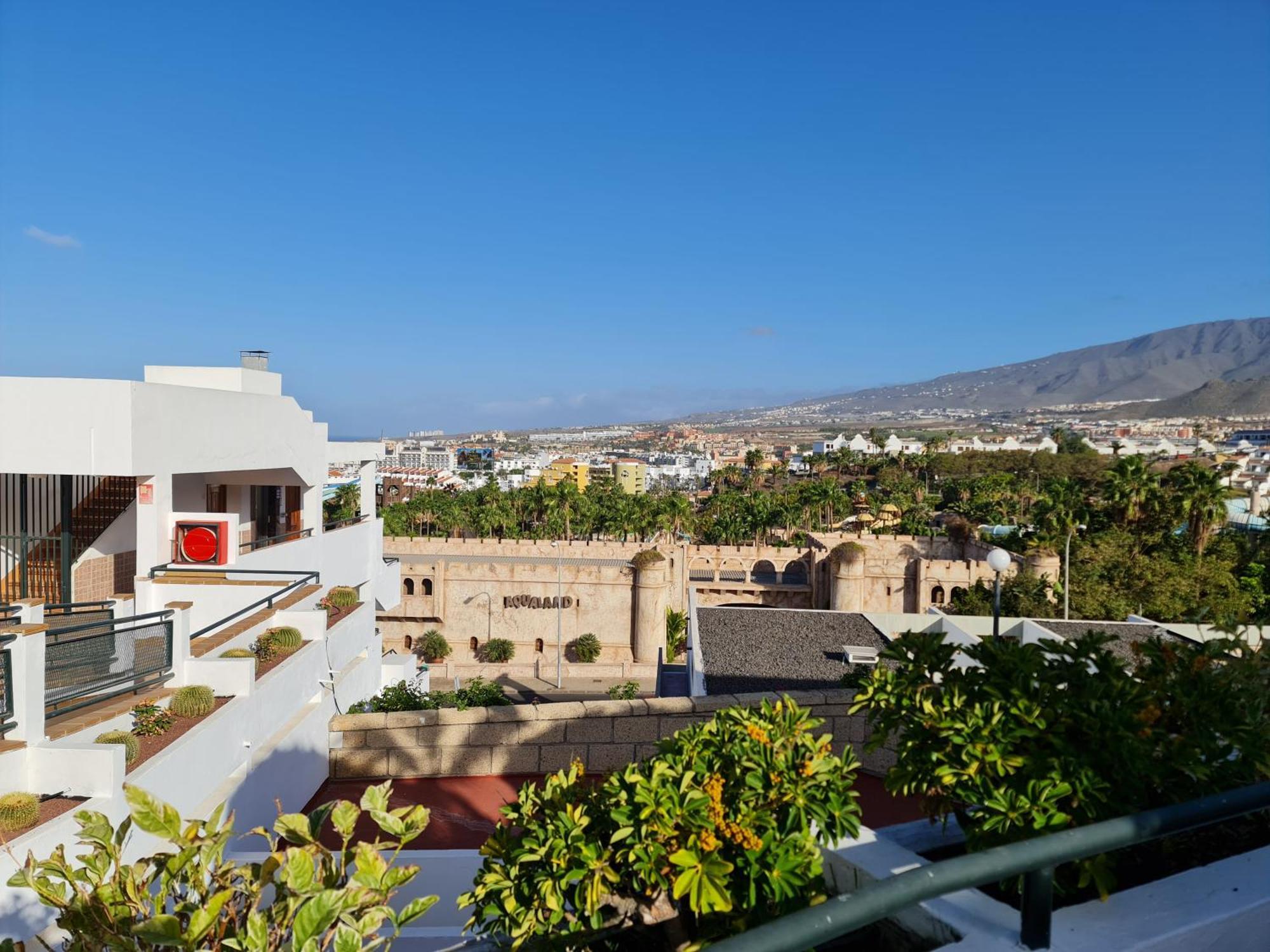 Primavera Malibu Park Adeje Tenerife Apartment