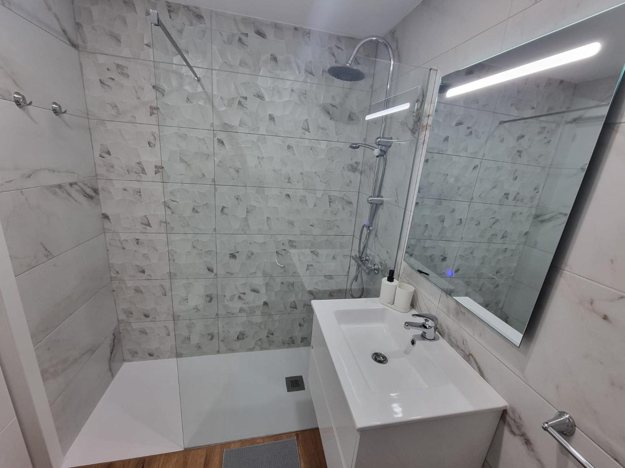 Casa Liotro Comfortable, Panoramic,central, Near The Sea,swimming Pool,wifi,terrace Apartment