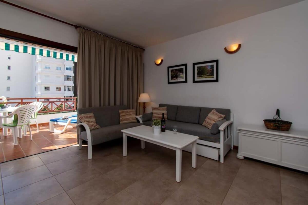 Victoria Court Ii H117 - One Bed With Sunny Balcony *