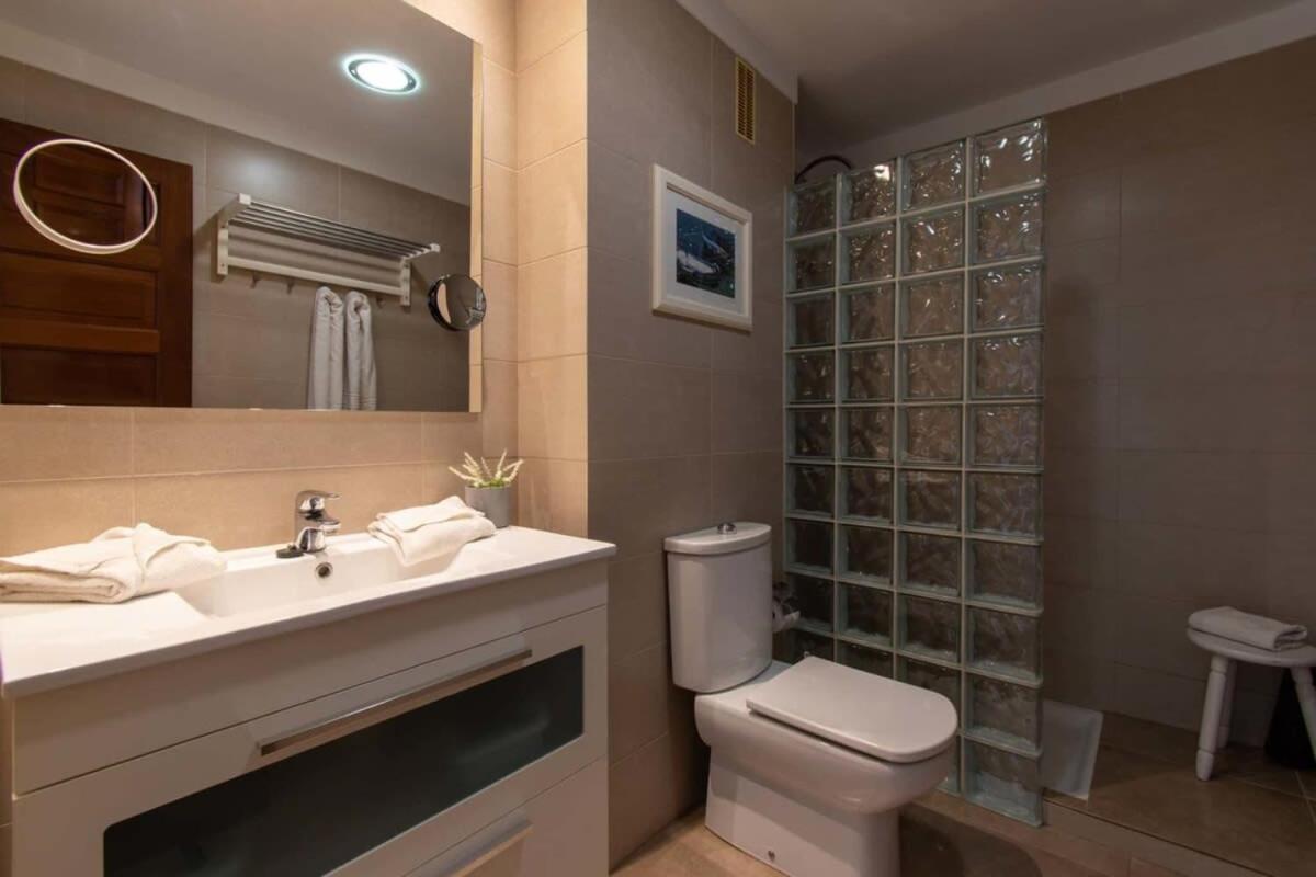 Victoria Court Ii H117 - One Bed With Sunny Balcony *