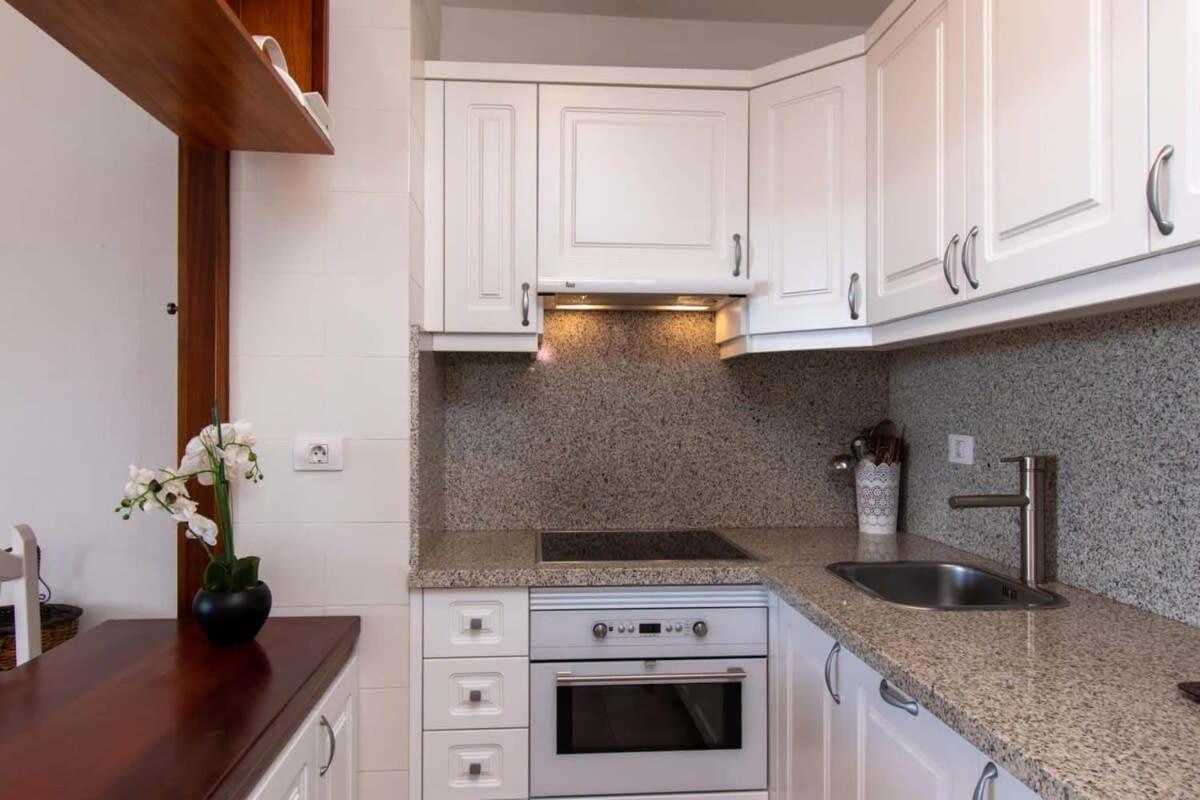 Victoria Court Ii H117 - One Bed With Sunny Balcony Apartamento Los Cristianos (Tenerife)