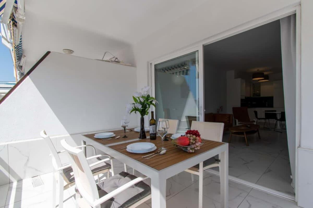 Club Atlantis 91 - Two Bed Costa Adeje (Tenerife)