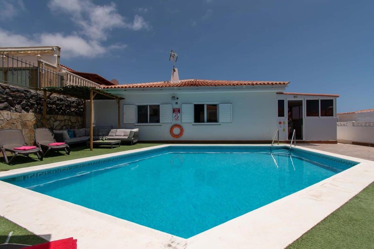 Clariana Villa Callao Salvaje