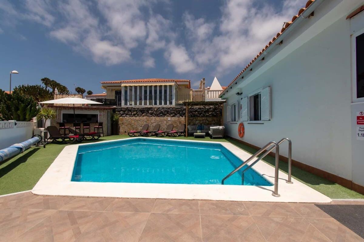 Clariana Villa Callao Salvaje