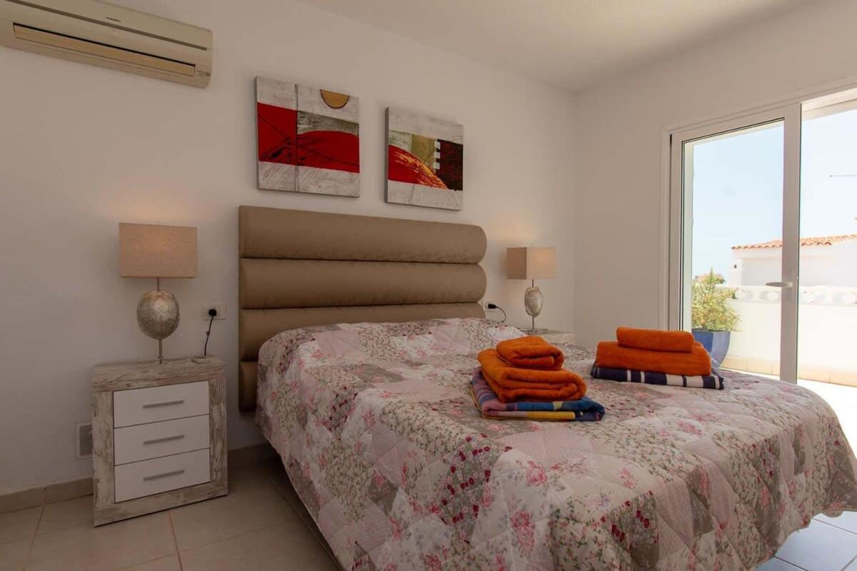 Clariana Villa
