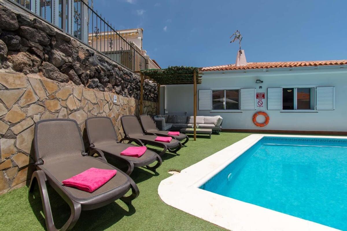 Clariana Villa *