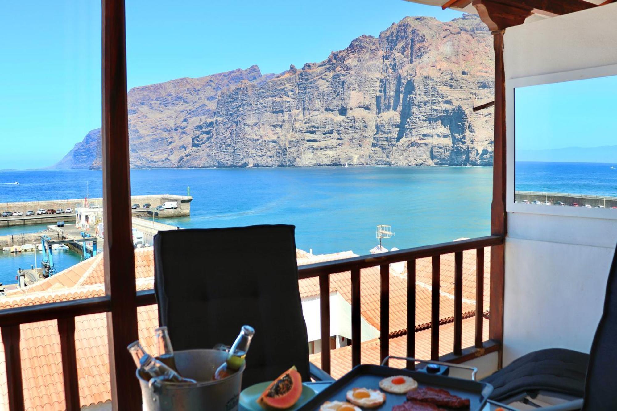 Capitain Beachside Haven Acantilado de los Gigantes