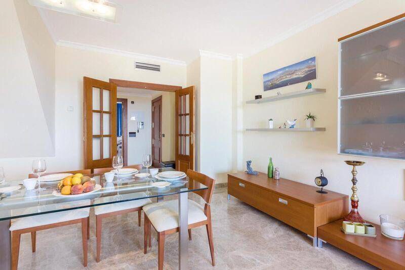 Apartment Large Direct Ocean Front 4bd *