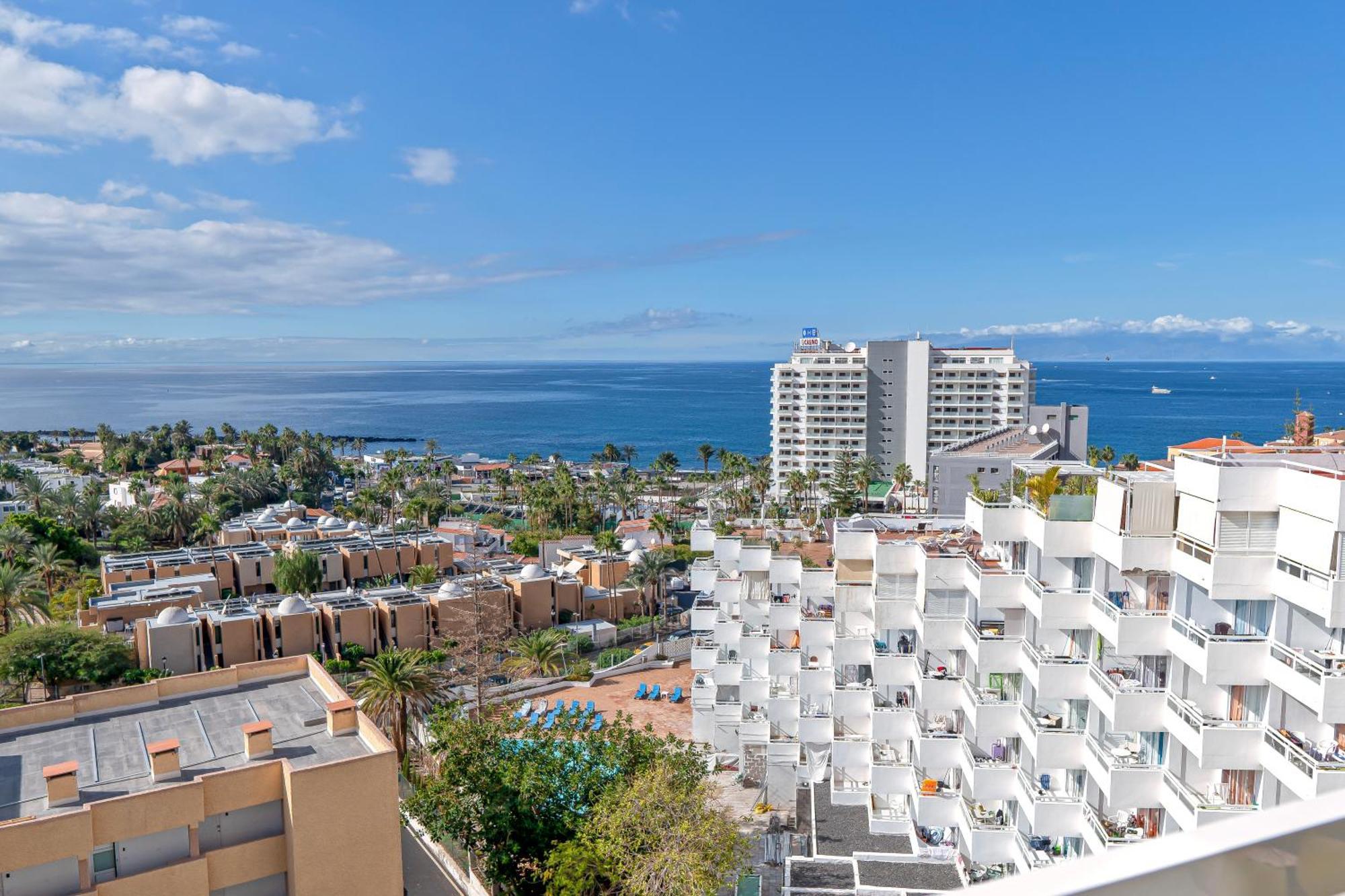 Colourful Bright Centred Aparment With Ocean View 911, Ponderosa Apartamento Playa Feñabe