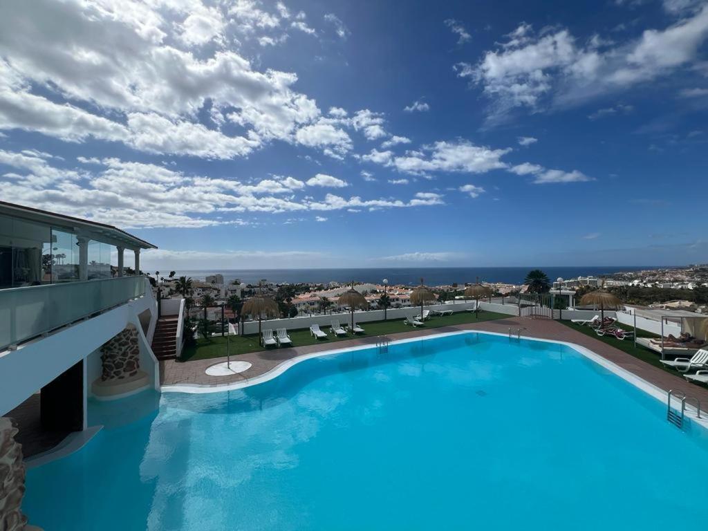 Apartment Modern In San Eugenio *