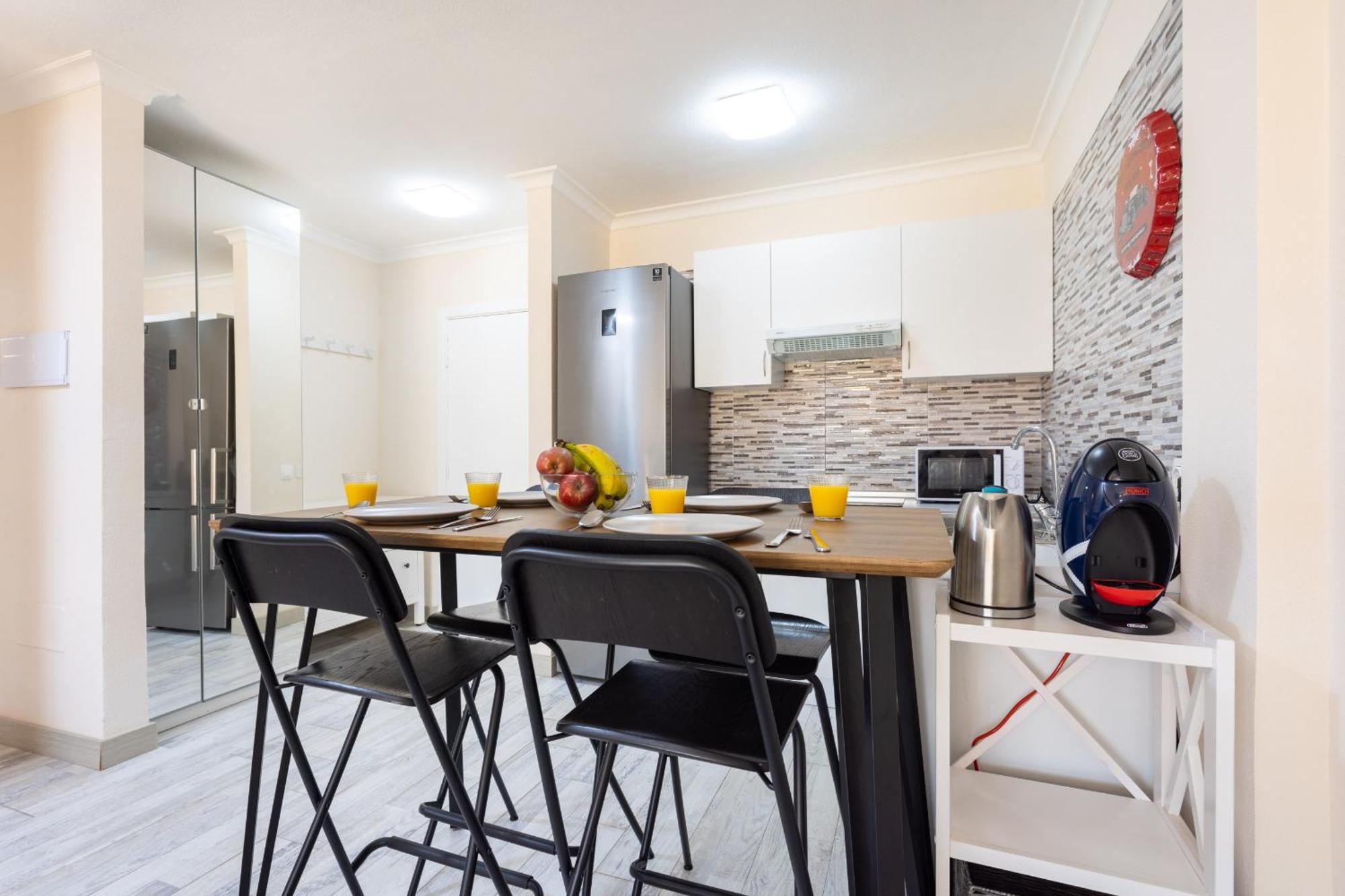 Apartment Okstay Marina Palace Tenerife With Balcony And Pool View Costa Adeje (Tenerife)