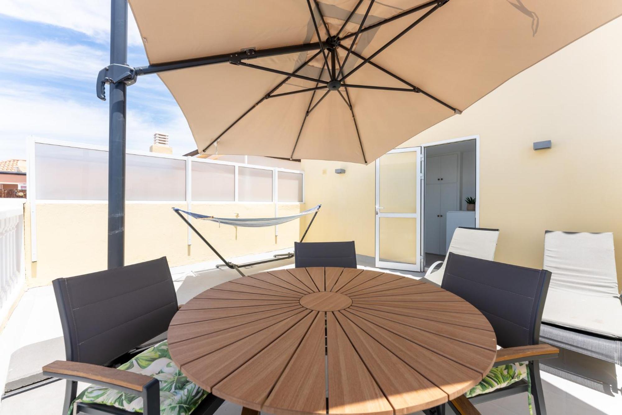 Callao Sunset Apartment, Sea View And Pool Apartamento