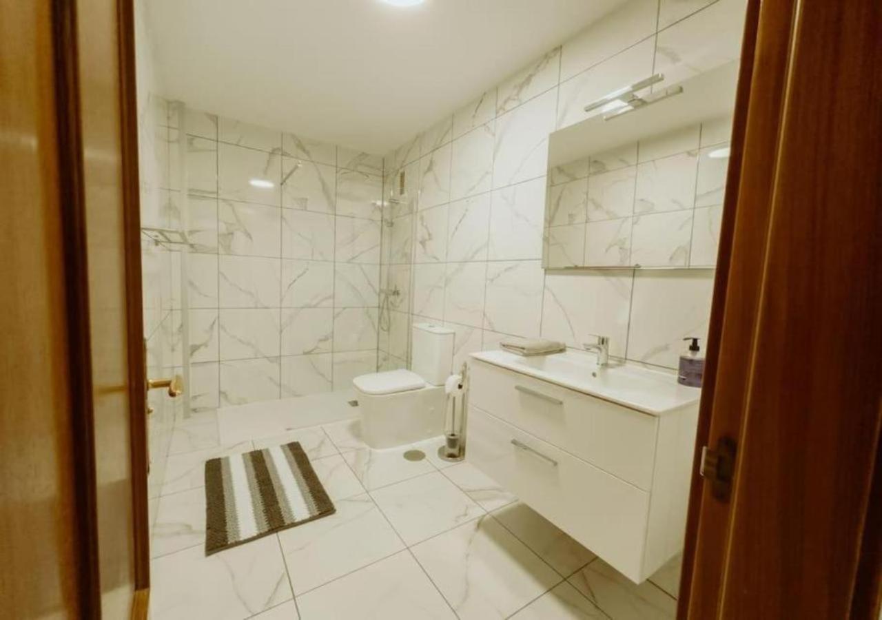 Seaview Splendor 2 Bedroom Modern Comfort Appartement *