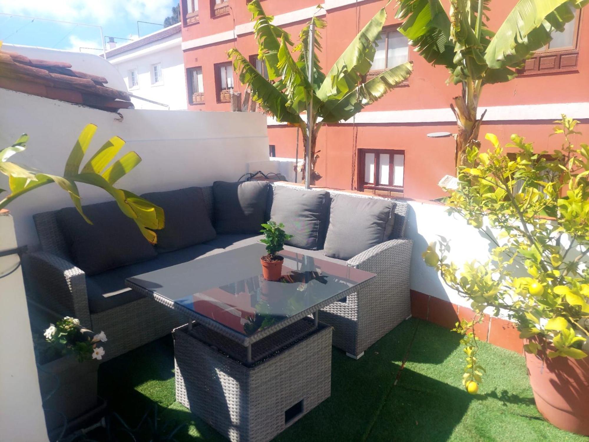 Apartment Agradable Casa Con Terraza