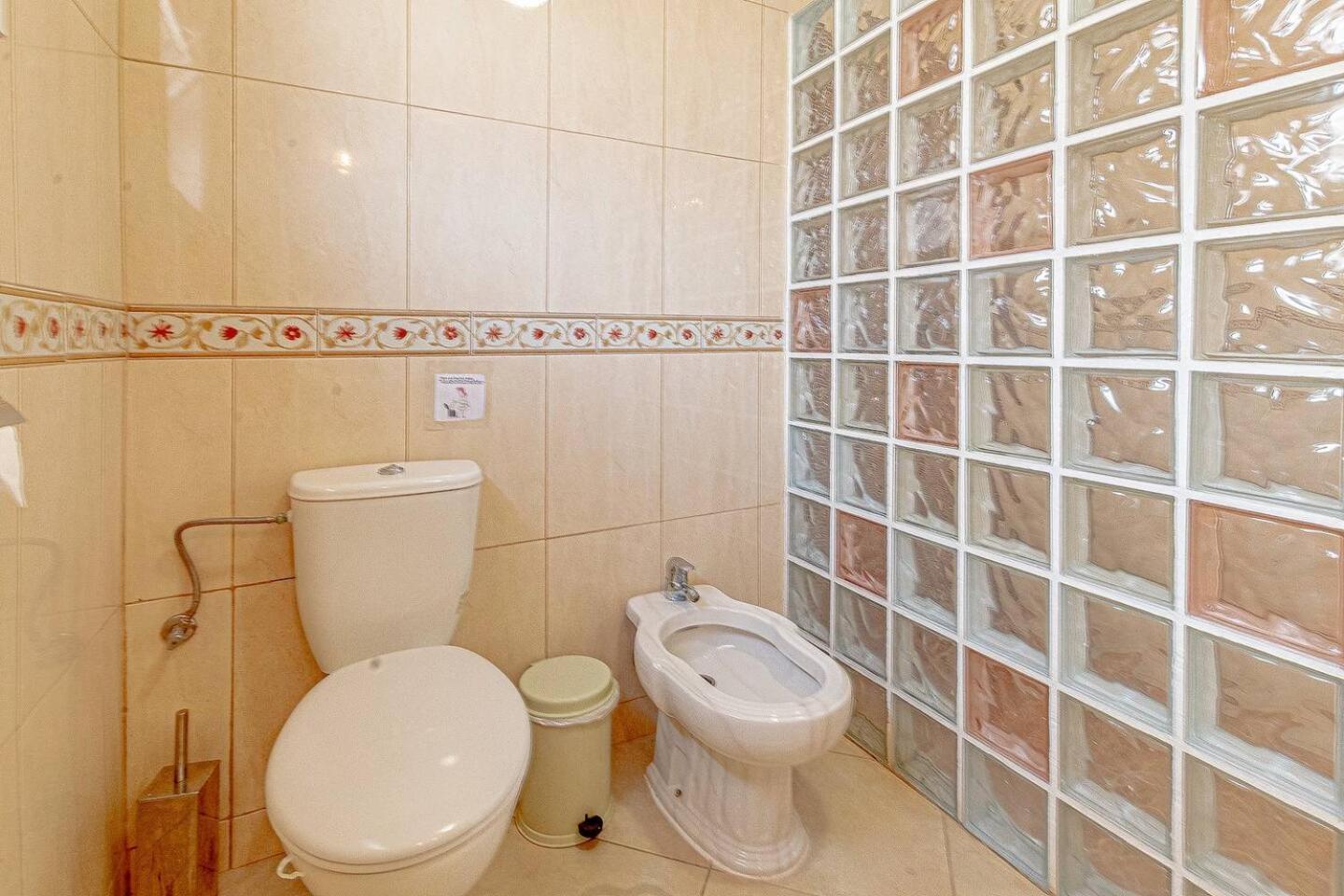 Victoria With Heated Pool Villa