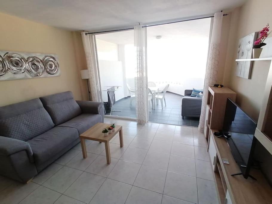 Rockin' View - 2 Bedroom Great Terrace, Parking, Pool