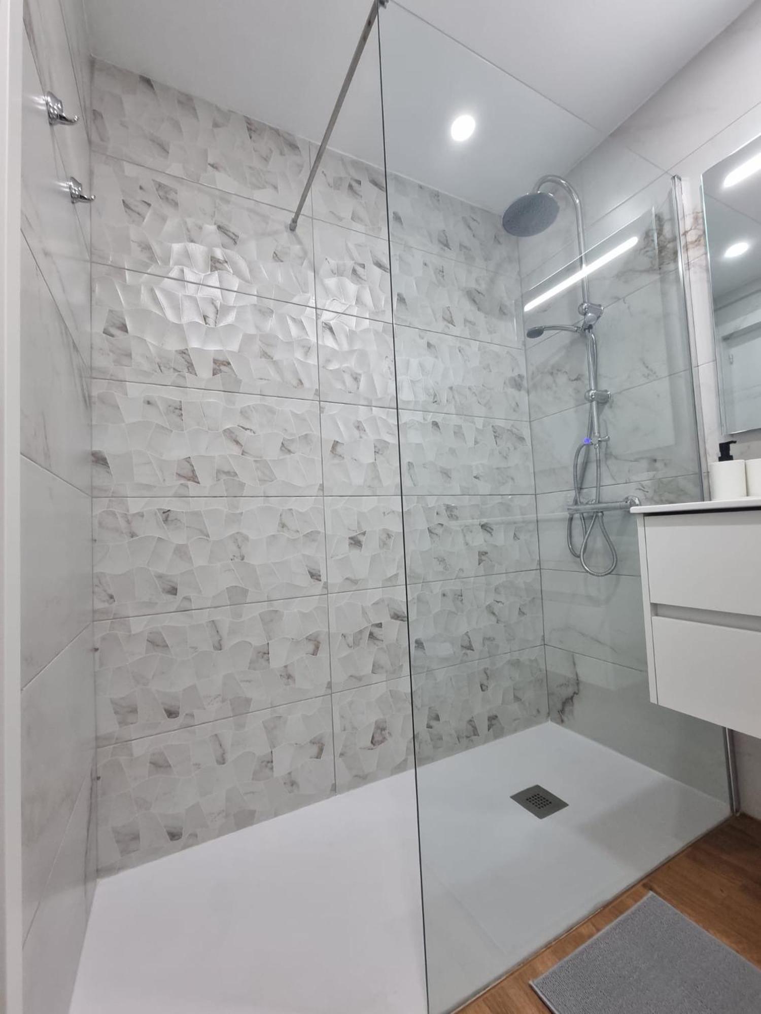 Casa Liotro Comfortable, Panoramic,central, Near The Sea,swimming Pool,wifi,terrace Apartment Los Cristianos (Tenerife)