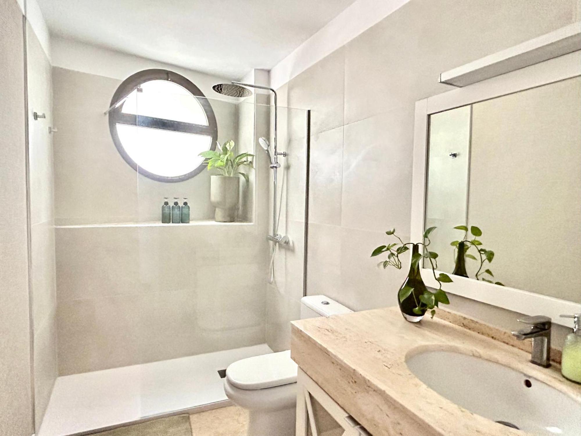 Magnific Flat With Panoramic Sea Views *