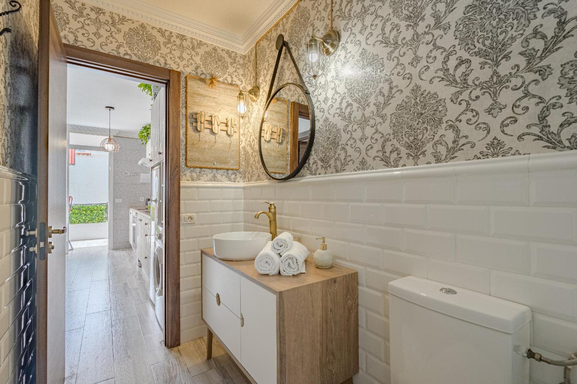 1 минута до пляжа, кондиционер, барбекю, Wi-fi Apartment *