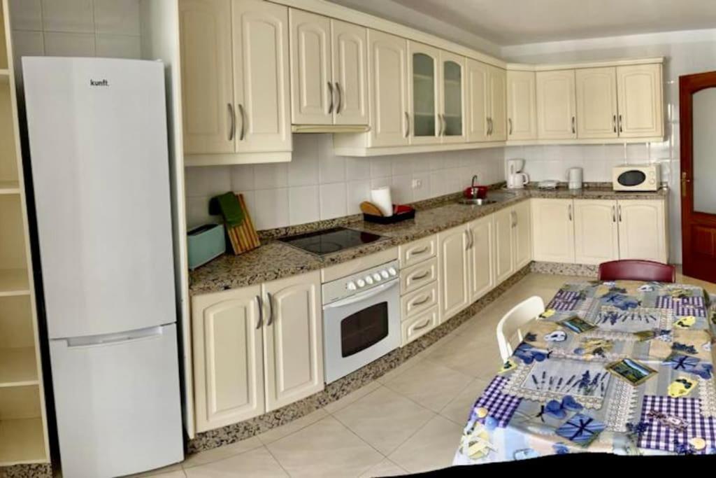 Apartamento Sun Paradise Beach, Wifi, Sea Views, And Pool Costa Adeje (Tenerife)