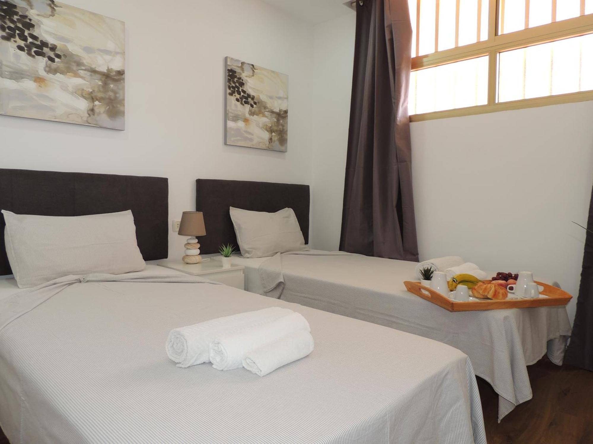 Apartment Casa Liotro Comfortable, Panoramic,central, Near The Sea,swimming Pool,wifi,terrace *