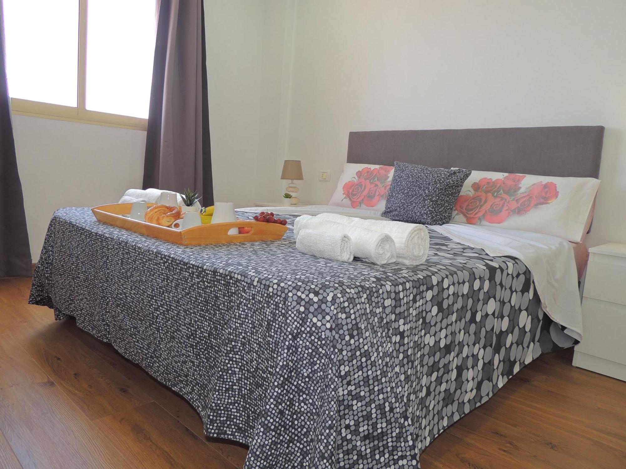 Casa Liotro Comfortable, Panoramic,central, Near The Sea,swimming Pool,wifi,terrace Apartment Los Cristianos (Tenerife)