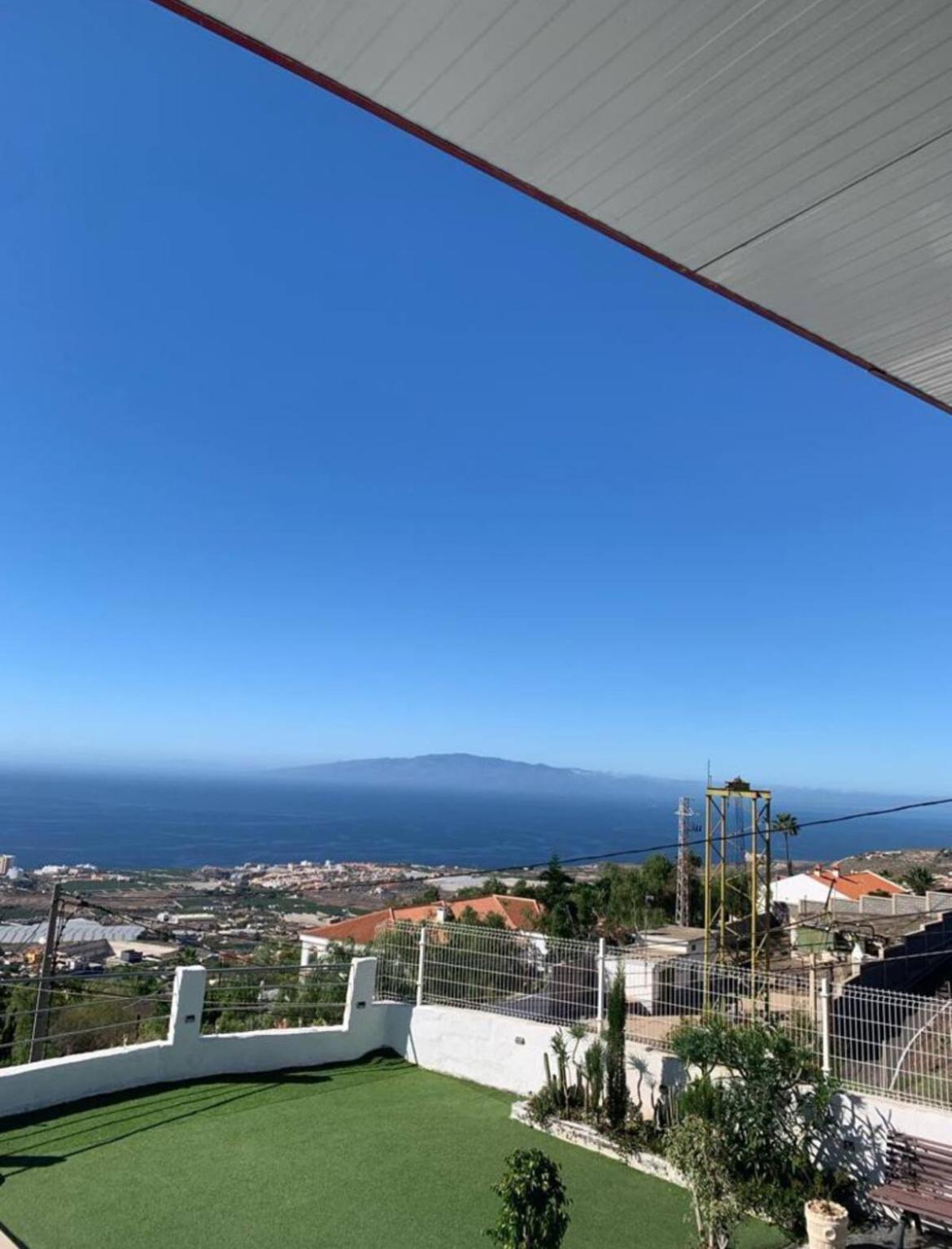 En Adeje Sur Costa Adeje (Tenerife)