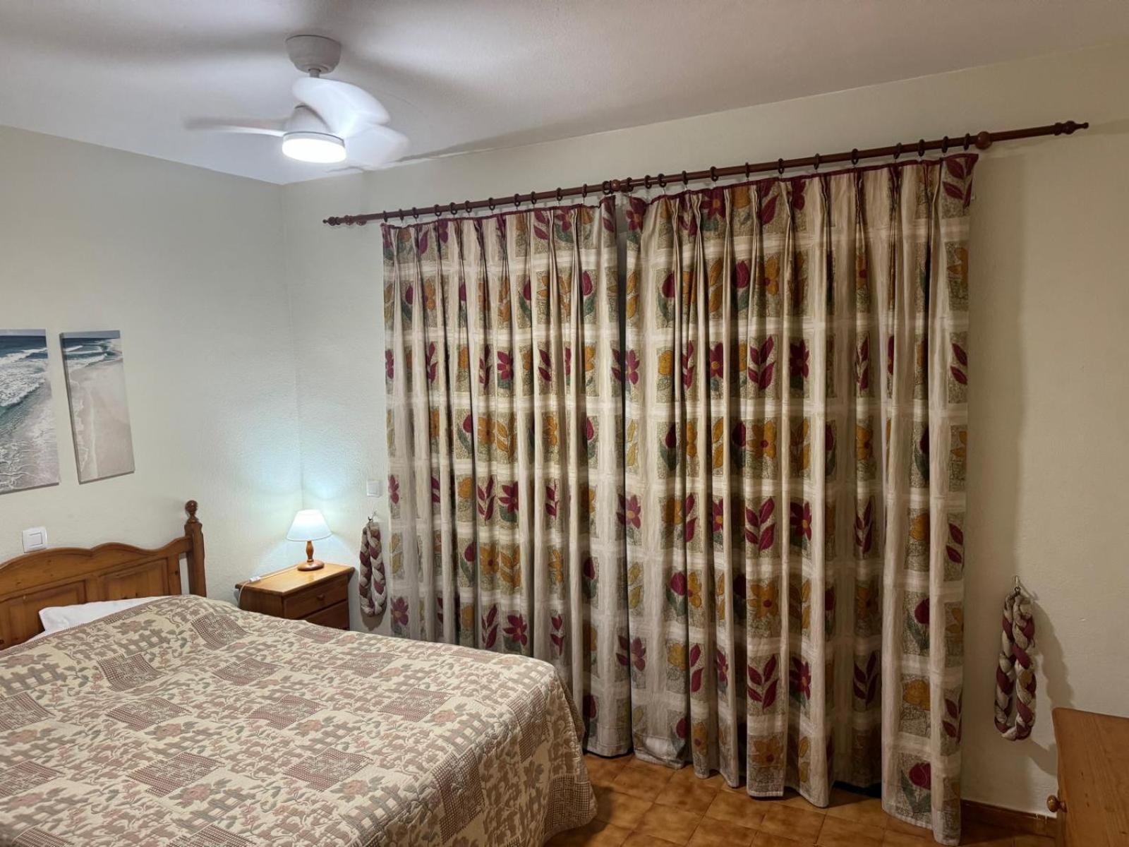 Apartment - 2 Bedroom Large Duplex With Double Terrace