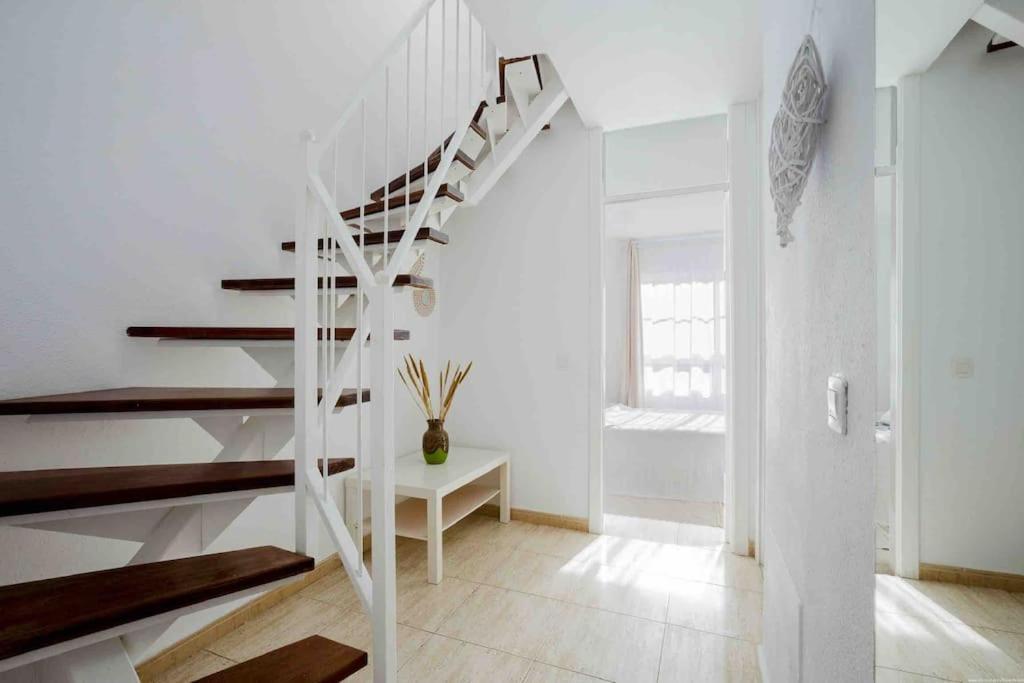 2 Bedrooms, 3min, Roof Terrace With Ocean View