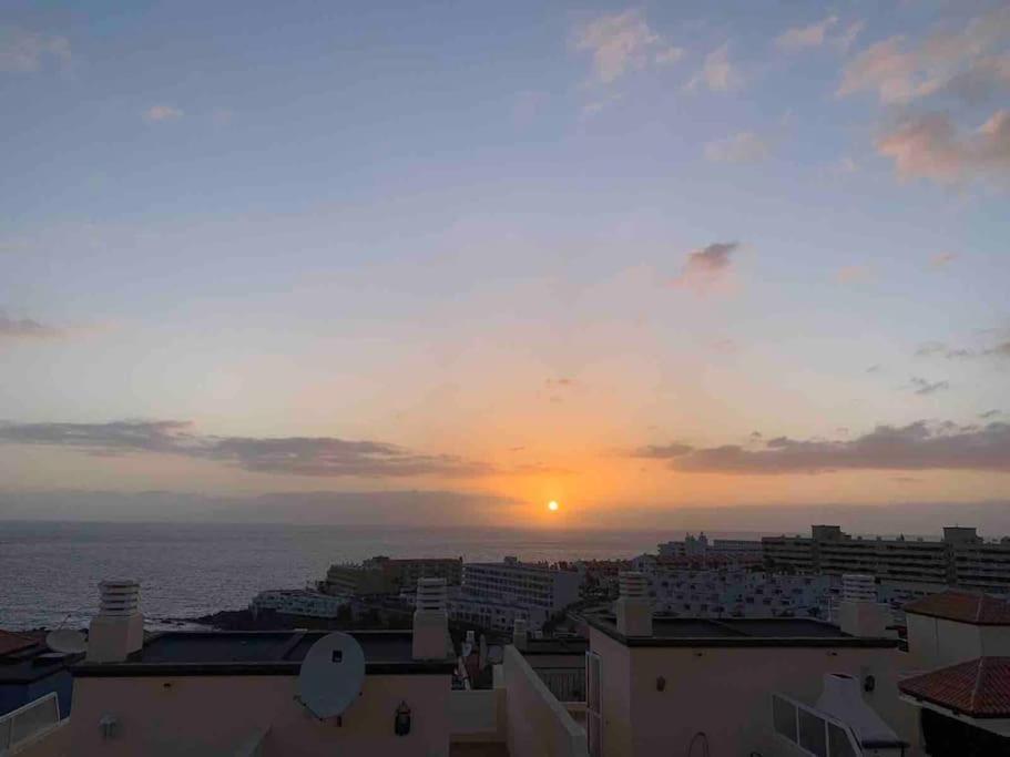 2 Bedrooms, 3min, Roof Terrace With Ocean View Apartamento Callao Salvaje