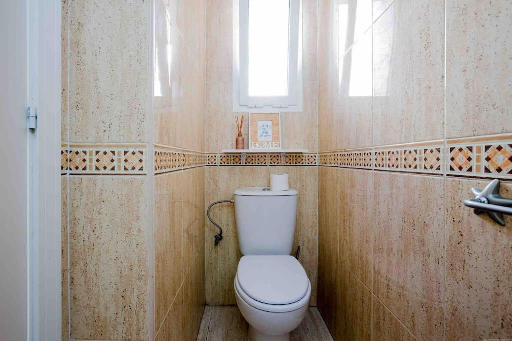 2 Bedrooms, 3min, Roof Terrace With Ocean View Callao Salvaje