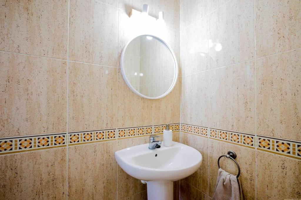 2 Bedrooms, 3min, Roof Terrace With Ocean View Apartamento Callao Salvaje