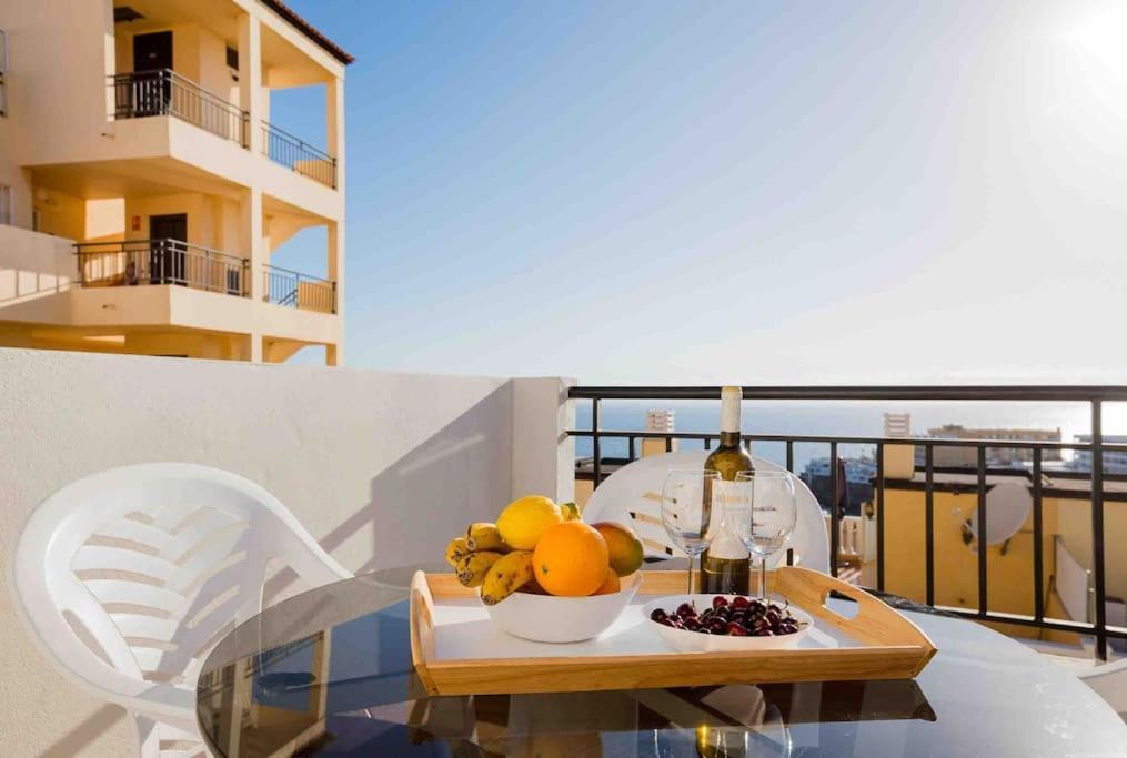 2 Bedrooms, 3min, Roof Terrace With Ocean View Callao Salvaje
